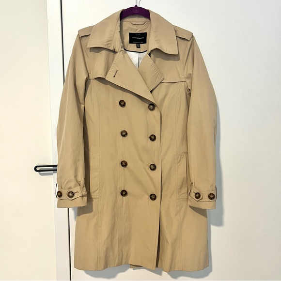 Women’s XS Classic Tan Trench Coat - Picture 2 of 8